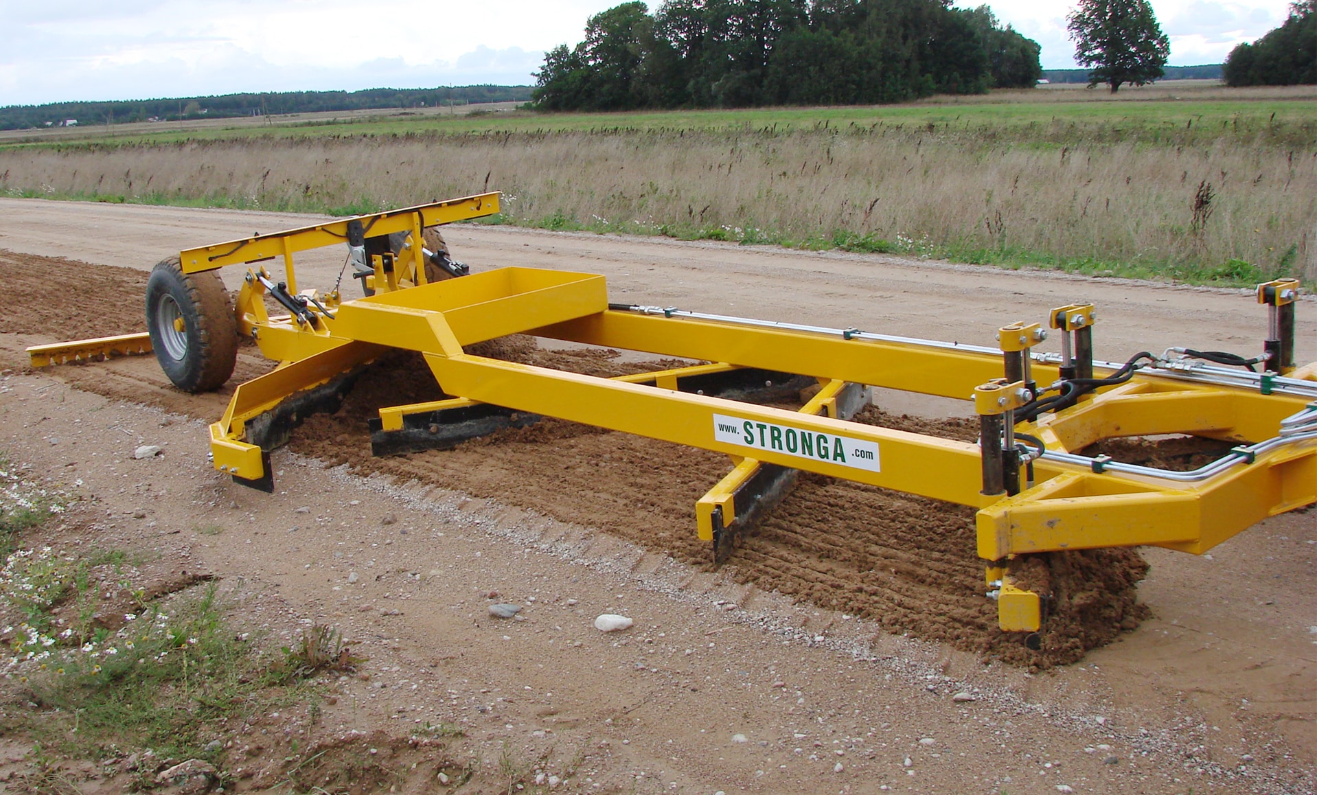 Tow Behind Road Grader Stronga Road Grading Equipment